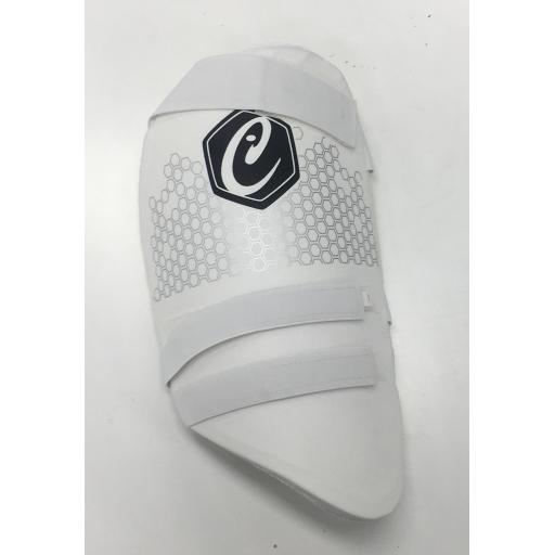 ICON SIGNATURE THIGH PAD